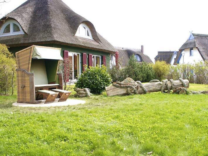 Ferienhaus für 6 Personen, mit Terrasse und Garten in Putgarten - 4