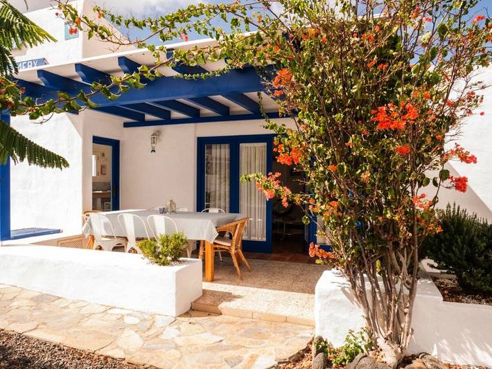 Villa für 8 Personen, mit Terrasse und Garten