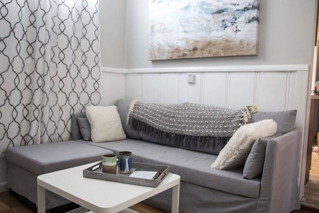 1 Bedroom Cottage Walking Distance to Down Town in Santa Rosa, California North Coast