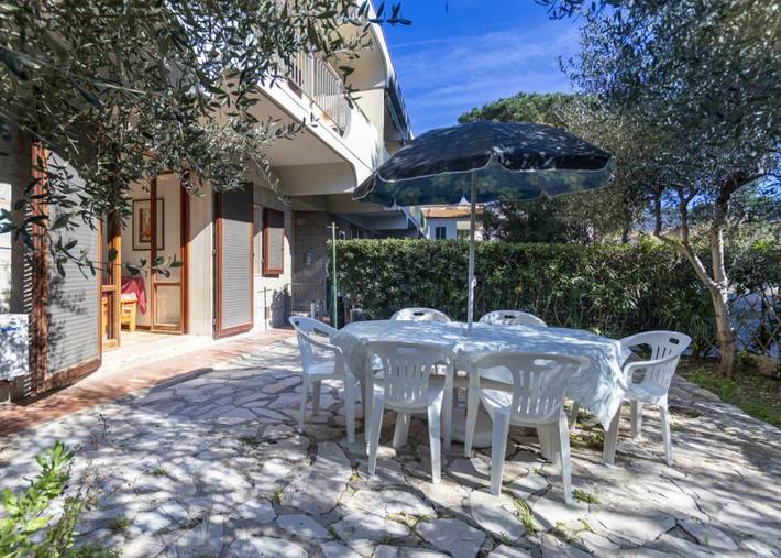 Ferienwohnung für 8 Personen, mit Garten - 1