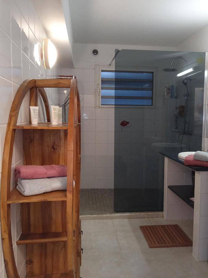 Maison d’hôte pour 2 personnes, avec jardin ainsi que terrasse et vue dans DOM-TOM - 3