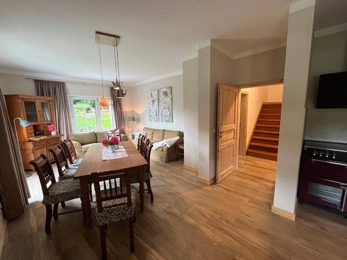 Ferienhaus für 9 Personen, mit Terrasse und Garten sowie Ausblick