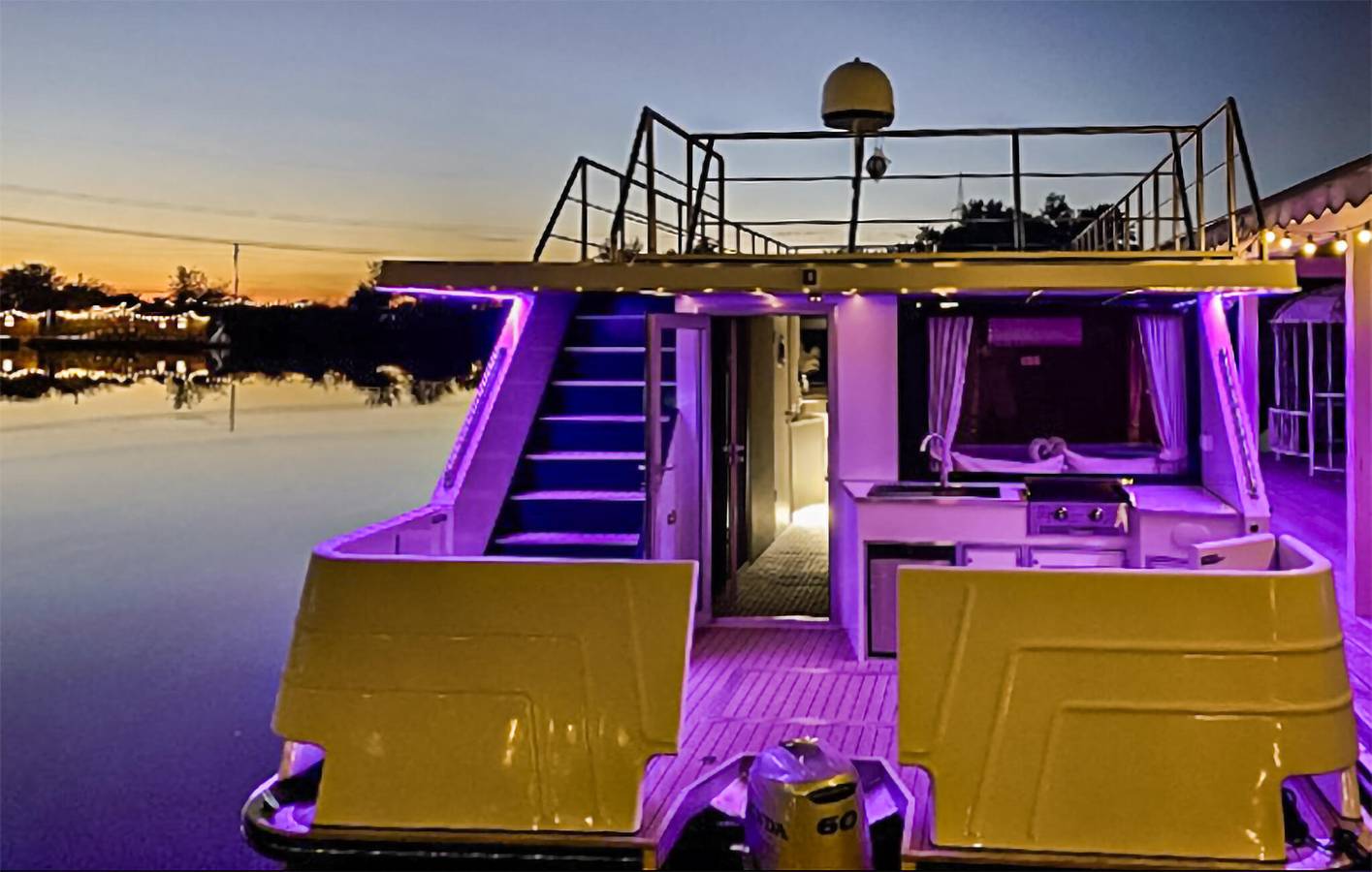 Hausboot für 6 Personen mit Terrasse in Ophoven, Kinrooi