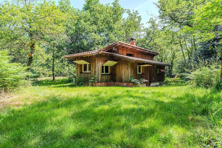 Gîte pour 2 personnes, avec Jardin en Gironde