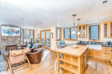 Vacation Apartment for 6 Guests in Telluride, Telluride Ski Resort, Picture 1