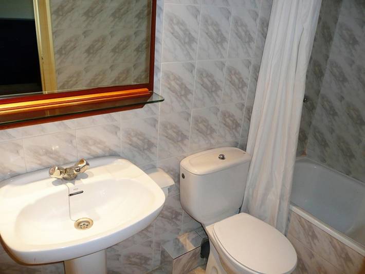 Ferienwohnung für 3 Personen, mit Garten und Kinderpool sowie Pool in Mont-roig del Camp - 4
