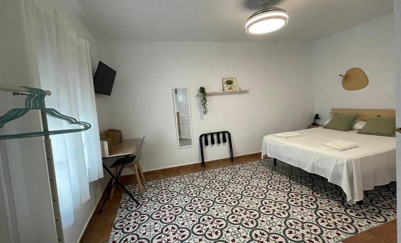 Casa de vacaciones para 15 personas, con jardín, Se admiten mascotas en La Manchuela - 2