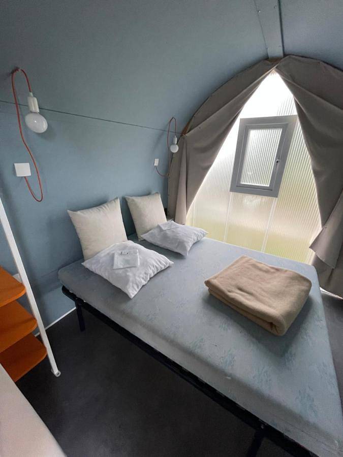 Camping pour 4 personnes, avec terrasse à Bretignolles-sur-Mer - 4