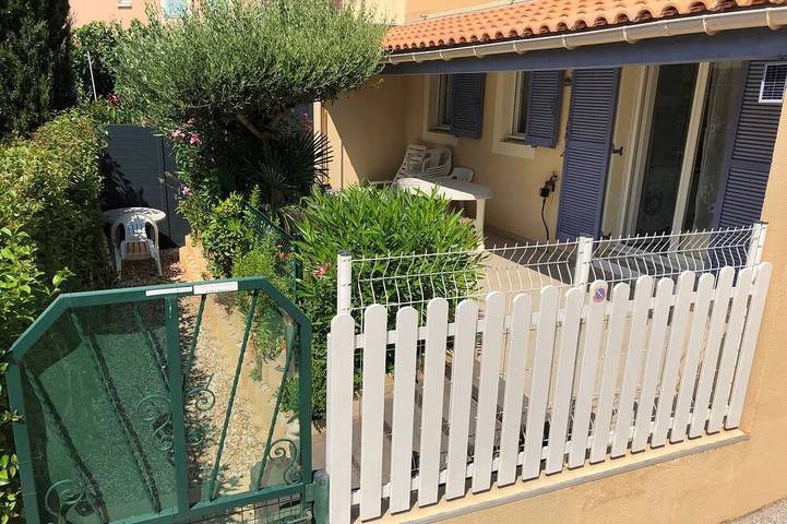 Appartement de vacances pour 6 personnes, avec jardin et terrasse
