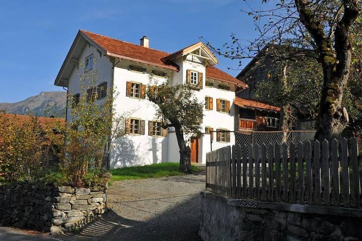 Ferienwohnung für 8 Personen, mit Garten