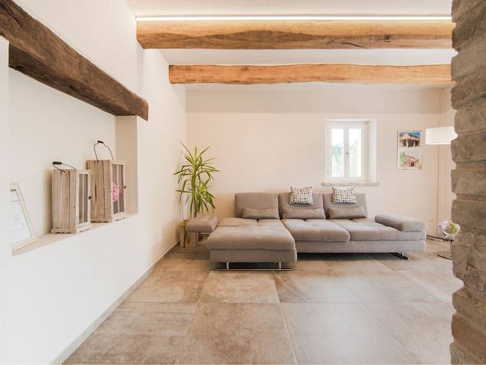 Villa für 10 Personen, mit Pool und Garten sowie Terrasse, kinderfreundlich in Marche - 2