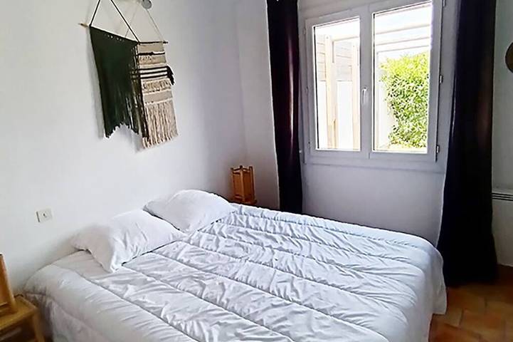 Location de vacances pour 6 personnes, avec jardin dans Plage des Boulassiers - 3