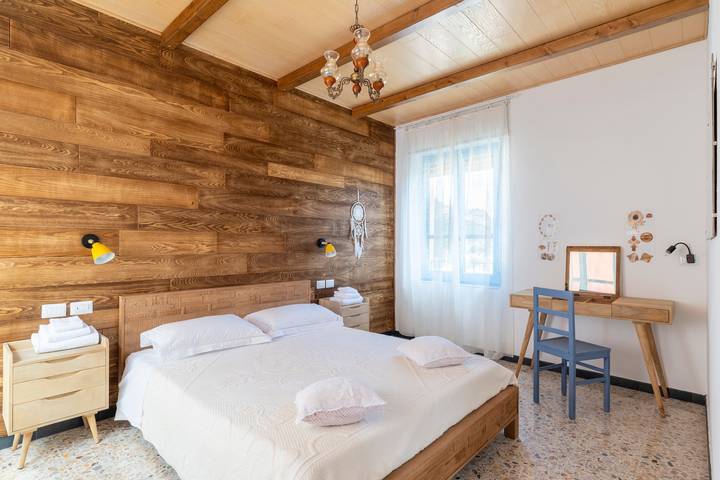 Maison de vacances 'Sa Omu 'Eccia' avec vue mer et terrasse privée in Villagrande Strisaili, Barbagia