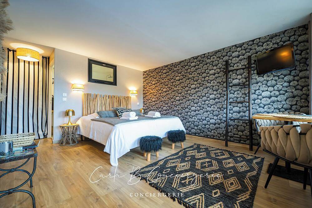 Appartement entier, \"Crustace\" Studio 2 pers face à la mer La Villa De La Plage De Rospico Nevez in Névez, Région de Quimper