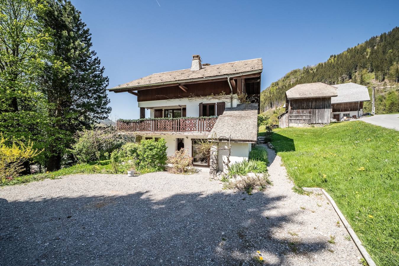 Ganze Wohnung, Apartment „Dent d’Oche“ mit Bergblick, Balkon und Wlan in Vacheresse, Thonon-les-Bains und Umgebung
