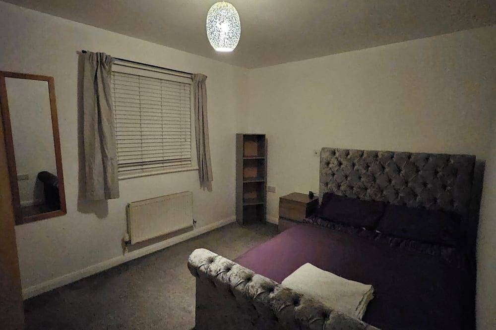 Entire apartment, 2 bedroom Apartment in Central North in Northampton, Northamptonshire