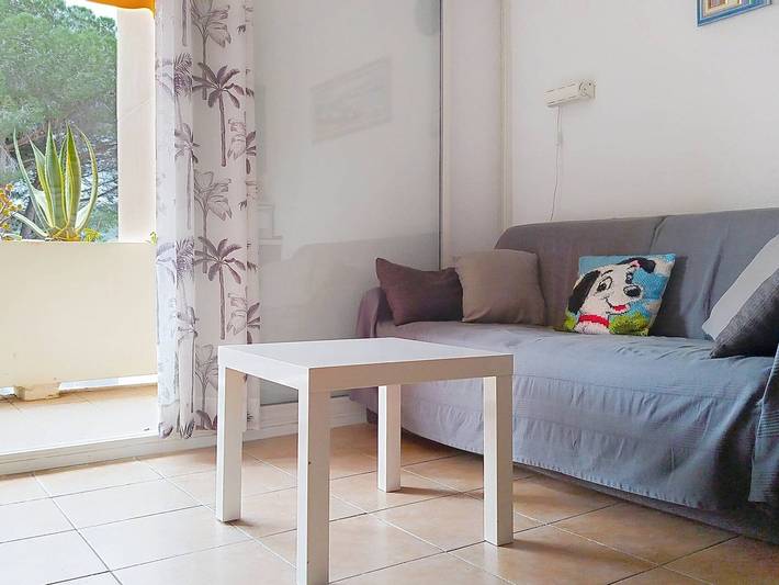 Gîte pour 4 personnes, avec terrasse dans Plage La Favière - 3