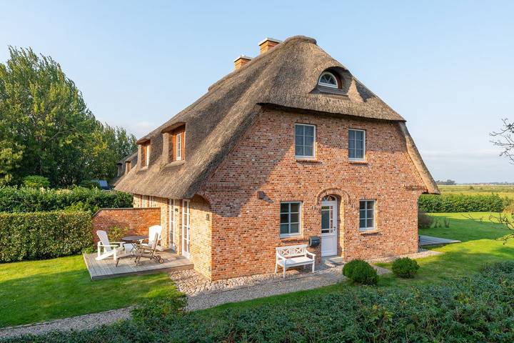 Ferienhaus für 6 Personen, mit Terrasse und Sauna sowie Garten in Böhl (St. Peter-Ording)
