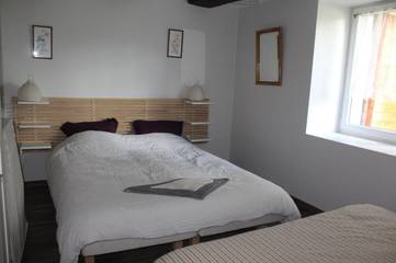 Gîte pour 4 personnes, avec vue et jardin à Beaujeu-Saint-Vallier-Pierrejux-et-Quitteur