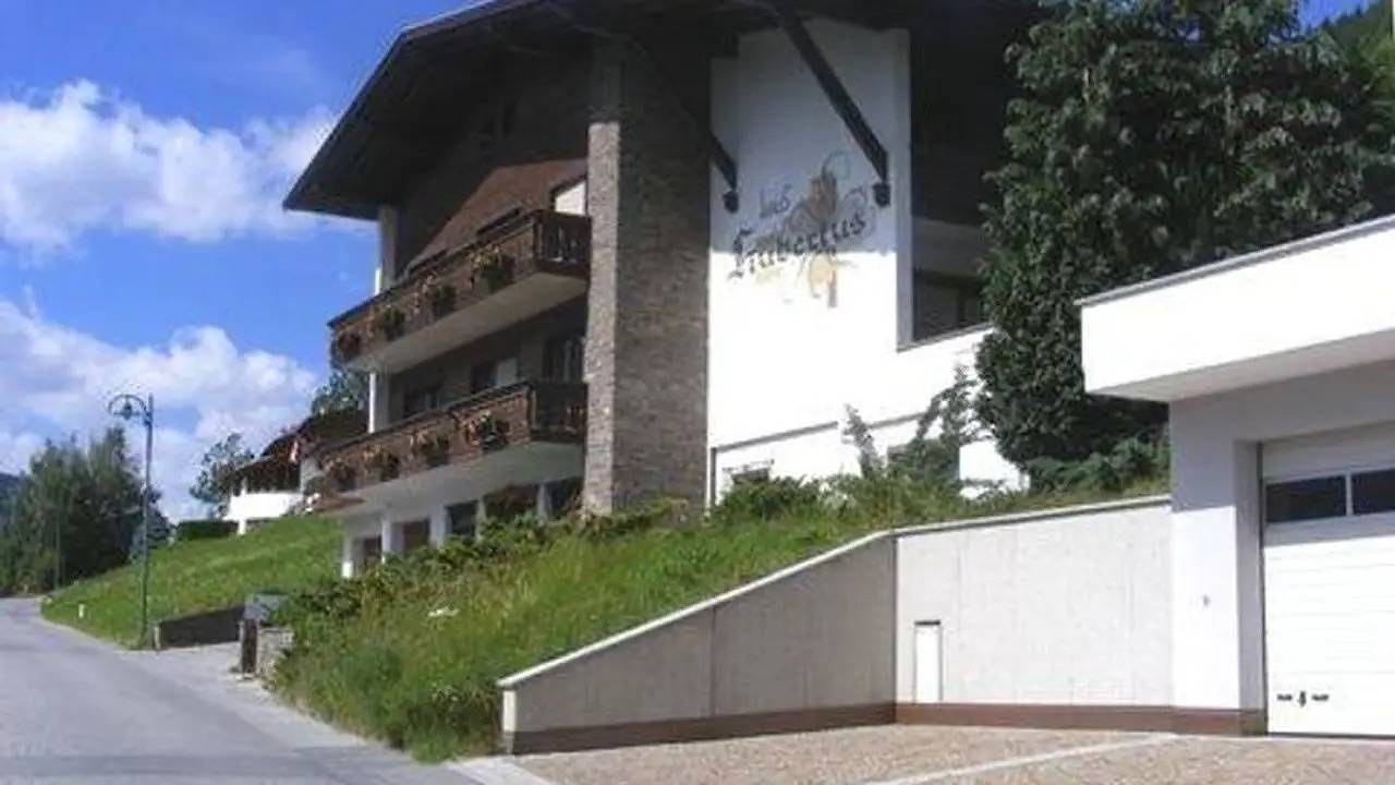 Doppelzimmer für 2 Personen (20 m²) in Jerzens in Jerzens, Bezirk Imst