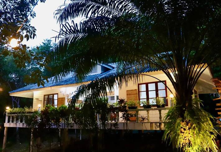 Maison d’hôte pour 8 personnes, avec vue et jardin, animaux acceptés dans Koh Kood