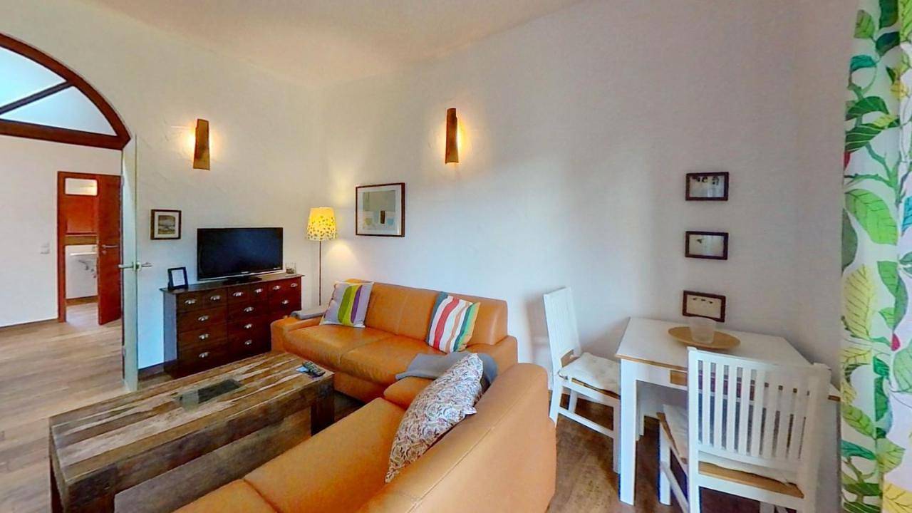 Ganze Wohnung, Apartment with Terrace in Baabe, Rügen