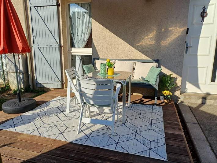 Chambre d’hôte pour 3 personnes, avec Terrasse ainsi que Jardin et Vue