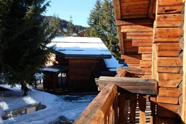 Chalet pour 8 personnes, avec terrasse et jacuzzi