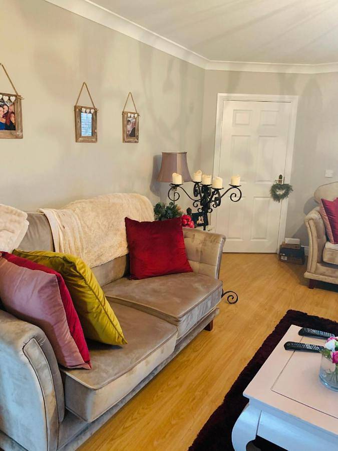 Gîte pour 2 personnes, avec jardin ainsi que vue et terrasse à Trim - 2