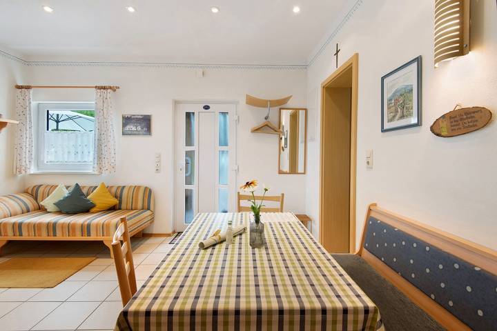 Entire apartment, Appartamento a 3 stelle in una posizione fantastica e tranquilla, con 2 camere da letto in Zwiesel, Šumava Mountains