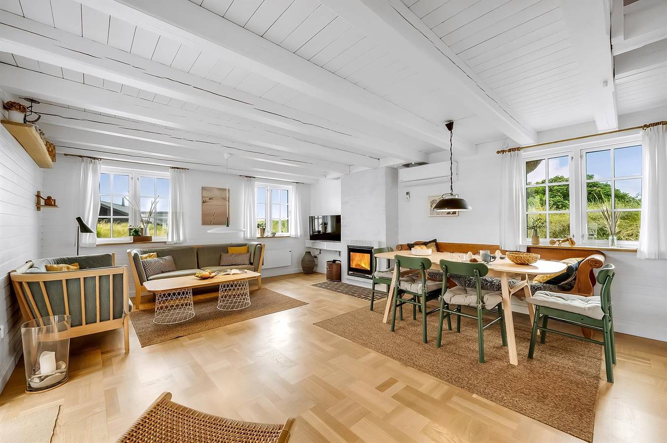 Home in Hvide Sande with sauna in Årgab, Holmsland Klit