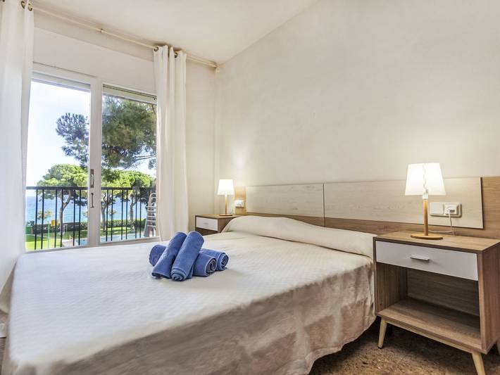 Appartement entier, Palmeras in Els Pins Blanes, Blanes