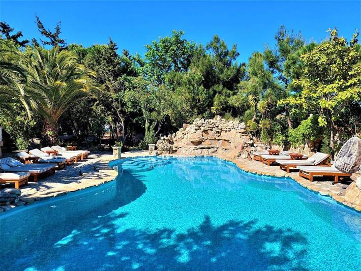 Bed and breakfast för 2 Personer, med pool samt utsikt och trädgård och barnpool - 1