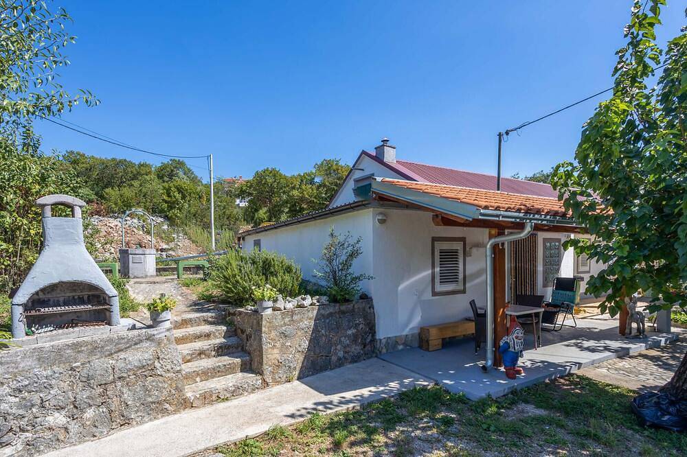 1 bedroom cozy home in Donji Zagon in Novi Vinodolski, Primorje-Gorski Kotar