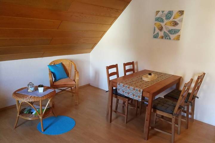 Ferienwohnung für 4 Personen, mit Balkon und Pool in Hohenberg an der Eger