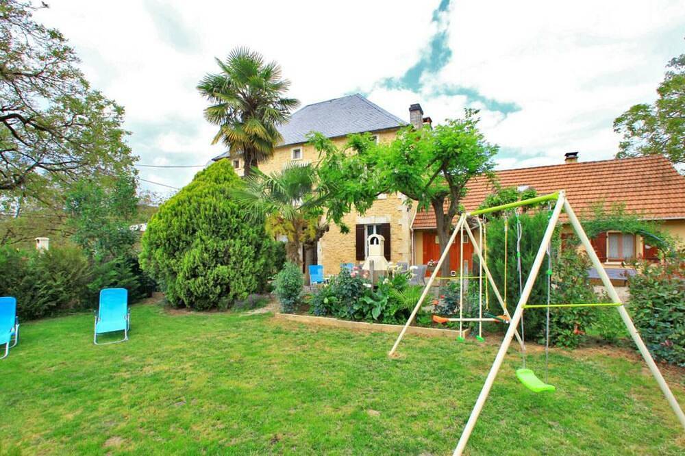 Maison de vacances en Dordogne avec piscine partagée et animaux acceptés in Calviac-en-Périgord, Périgord Noir