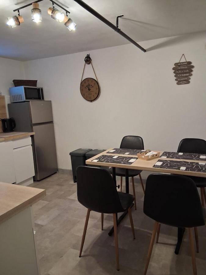 Appartement entier, One-Bedroom Apartment in Hagetmau, Landes