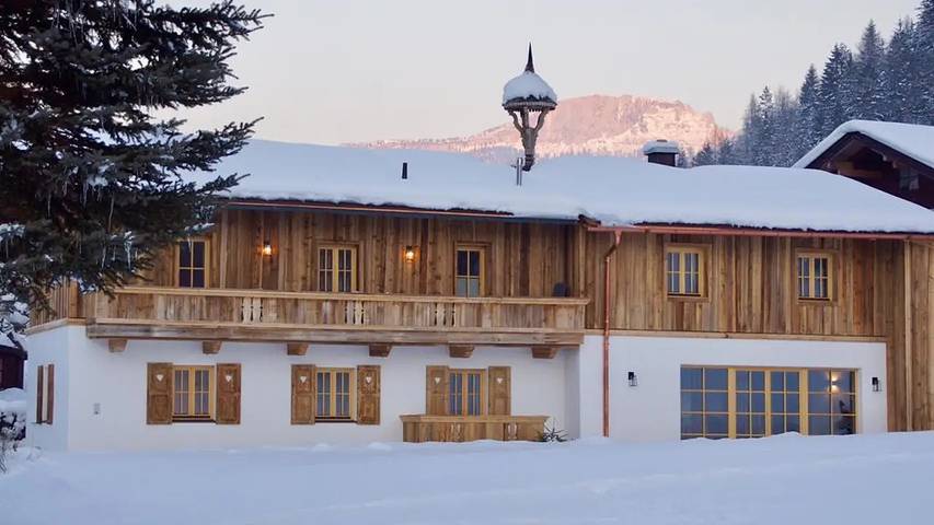 Ferienhaus für 6 Personen, mit Balkon und Terrasse sowie Garten und Sauna