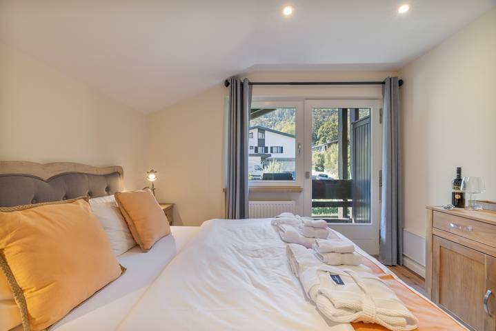 Doppelzimmer mit Frühstück, Balkon und Bergblick in Vandans, Schruns-Tschagguns
