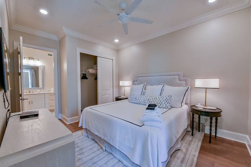 Ganze Wohnung, Krewe at Park Place - Book Now for Gameday! in Tuscaloosa, Tuscaloosa County