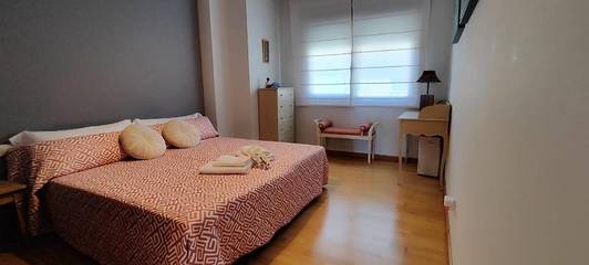 Gîte pour 6 personnes, avec vue à Barro
