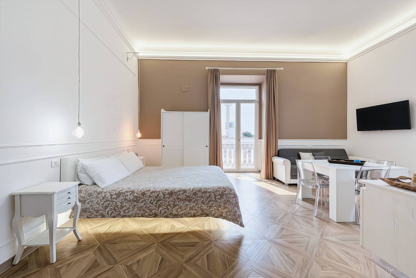 Chambre Triple « Orchidea Celeste » avec vue mer, Wi-Fi et climatisation in Manfredonia, Gargano