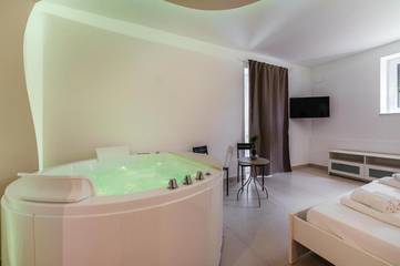 Chambre d’hôte pour 2 personnes, avec jacuzzi et jardin à Procida