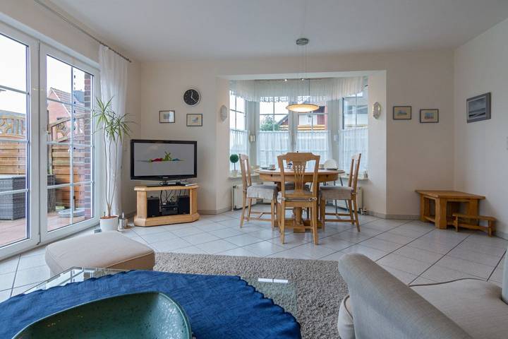 Ferienhaus für 4 Personen, mit Terrasse und Garten in Dornumersiel - 3