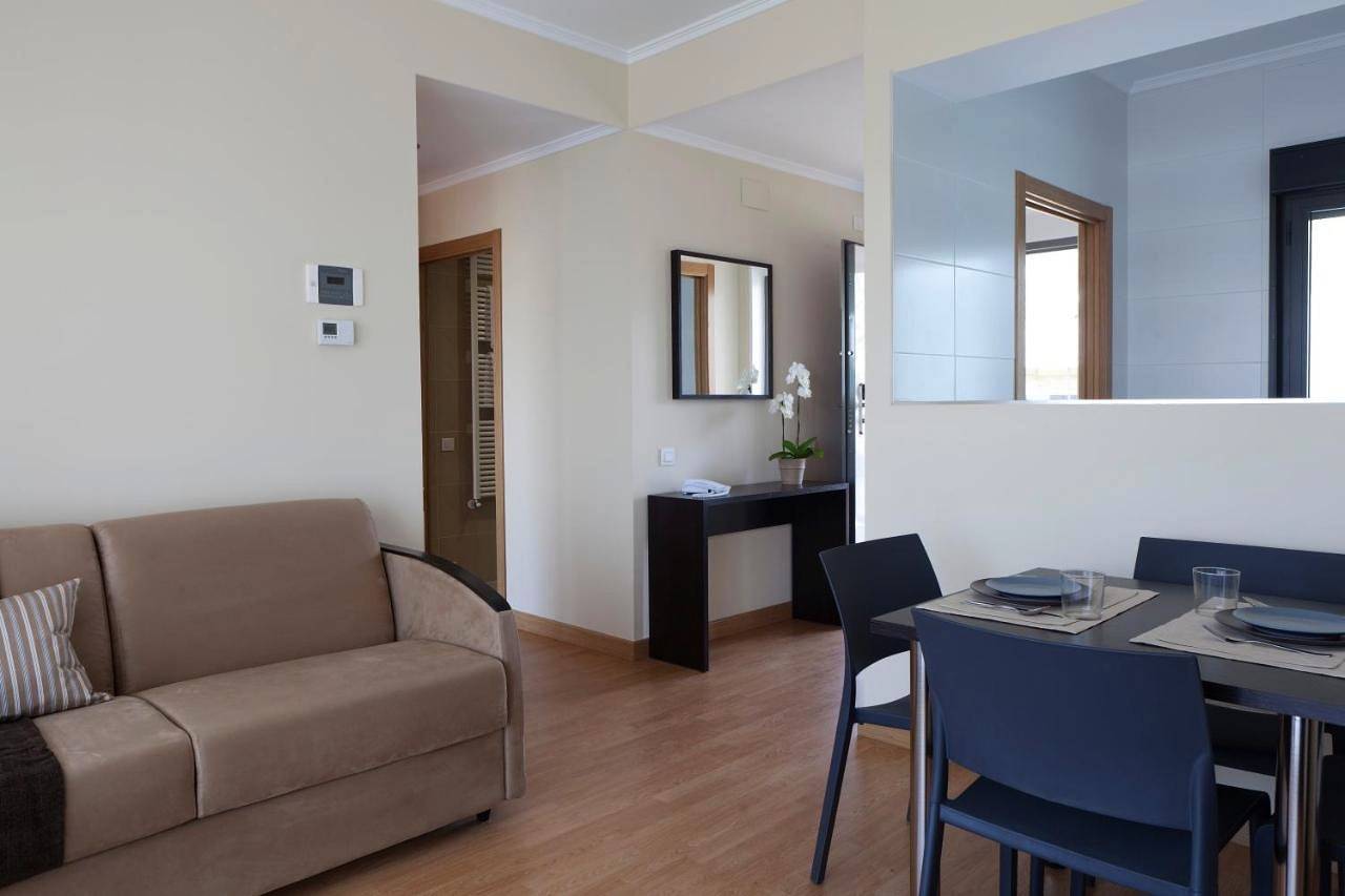 Aparthotel Jardines de Aristi in Vitoria-Gasteiz, Chaîne Cantabrique