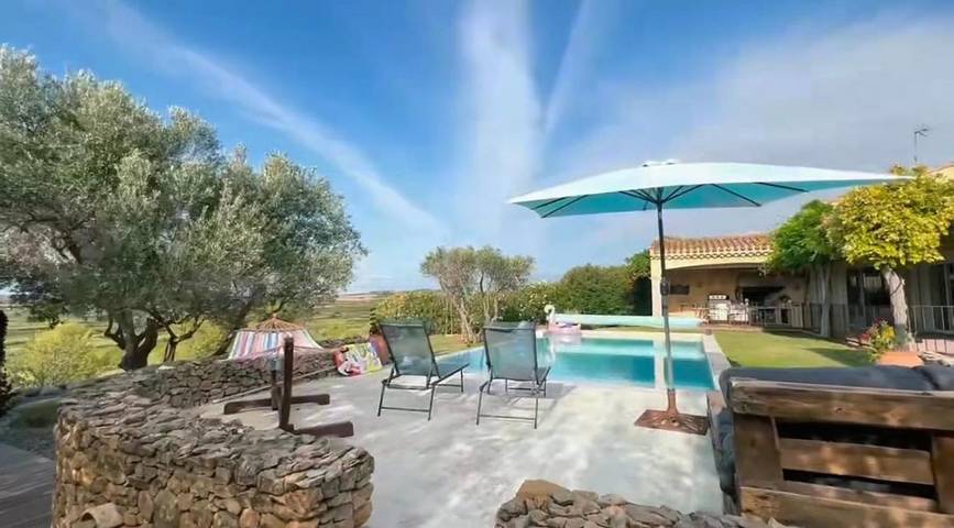 Ferienhaus für 2 Personen, mit Garten und Ausblick sowie Pool - 1