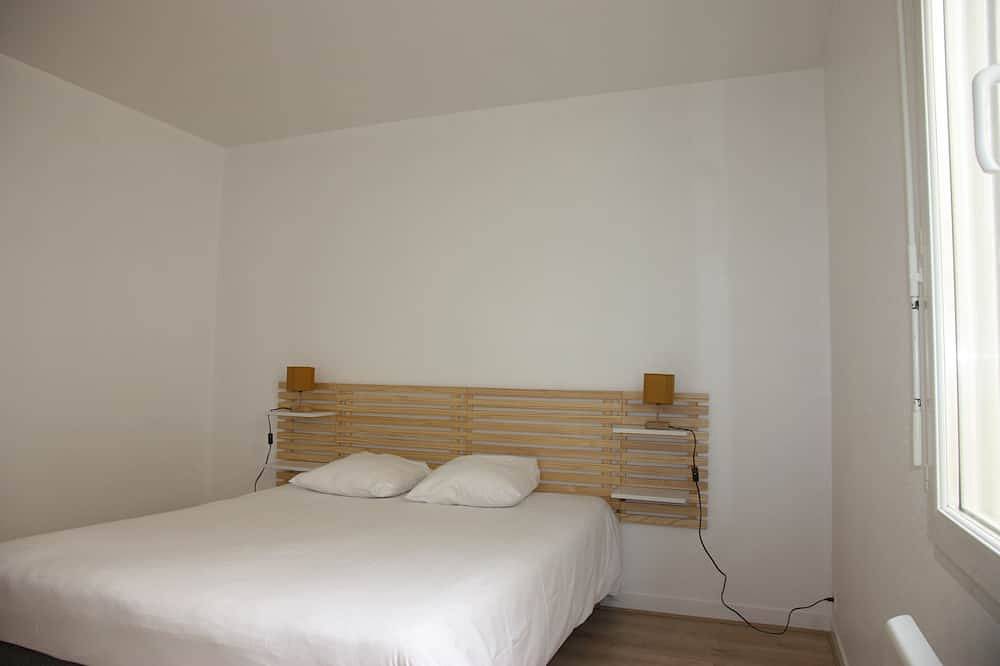Apartamento entero, Apartment T3 Riom (60m²) separate kitchen in Rezé, Nantes region