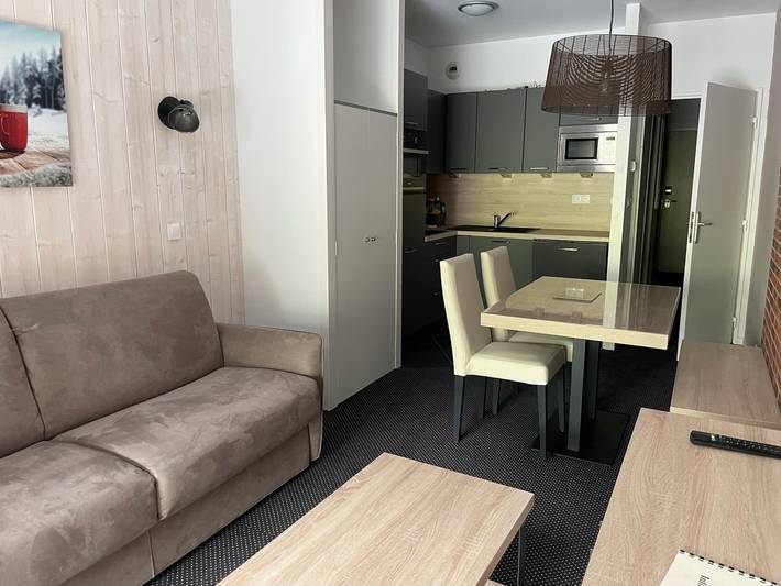 Gîte pour 4 personnes, avec terrasse et piscine, animaux acceptés dans Gourette - 3
