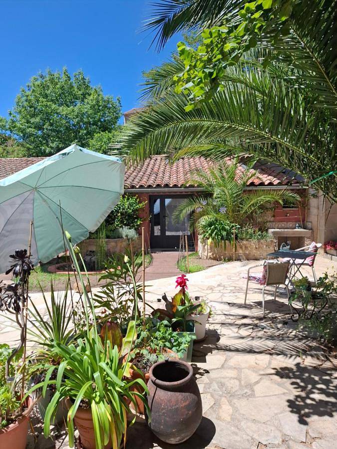 Shanti Home in La Tour-sur-Orb, Région de Béziers