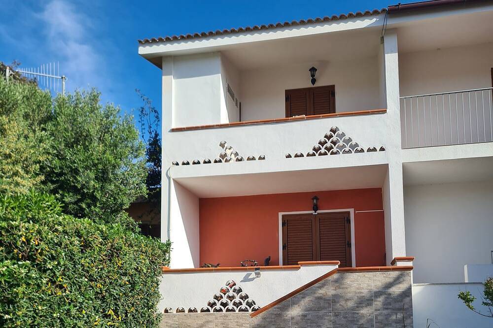 San Teodoro: 600 m. from the beach and the center, air conditioning, Wi-Fi  in San Teodoro, Olbia-Tempio